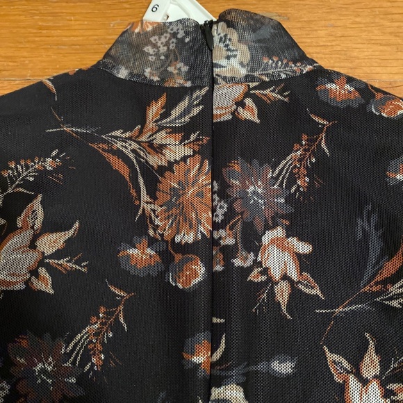 Altard State dress - Picture 5 of 5